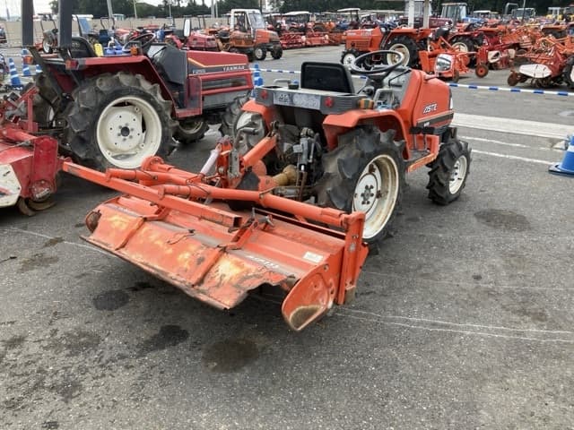 Tractor — Auction (lot 8462-2084)