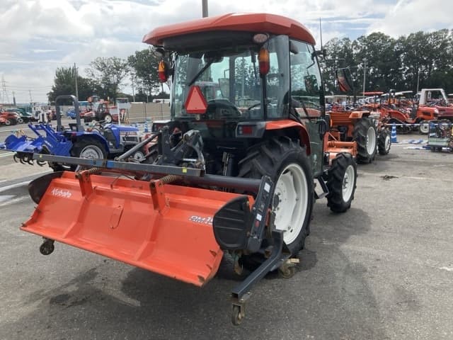 Tractor — Auction (lot 8462-2088)