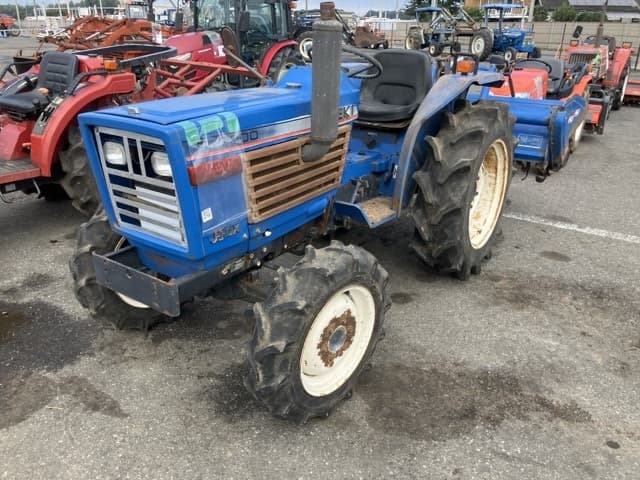 Tractor — Auction (lot 8462-2089)