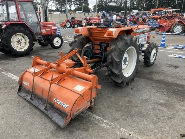 Tractor — Auction (lot 8462-2091)
