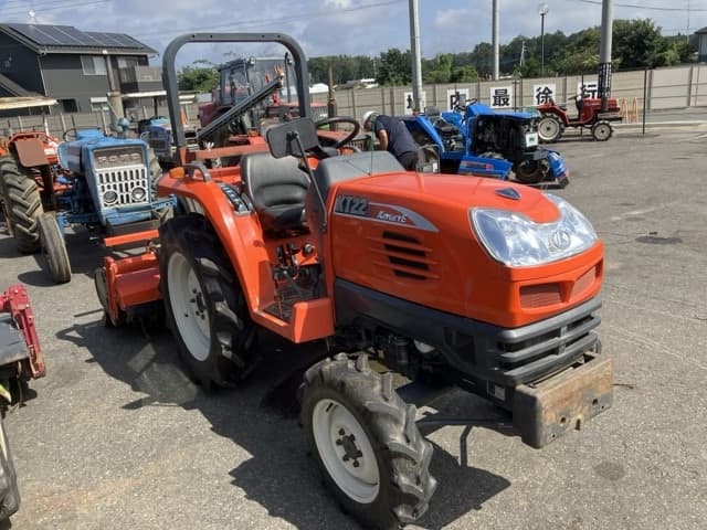 Tractor — Auction (lot 8462-2094)