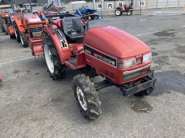 Tractor — Auction (lot 8462-2097)