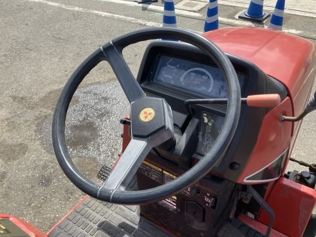 Tractor — Auction (lot 8462-2097)