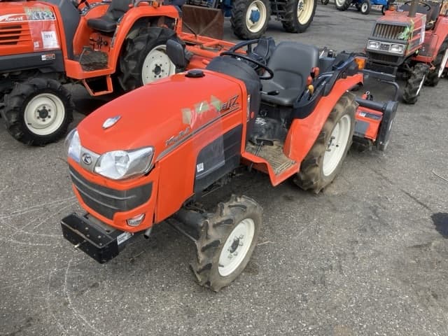 Tractor — Auction (lot 8462-2109)