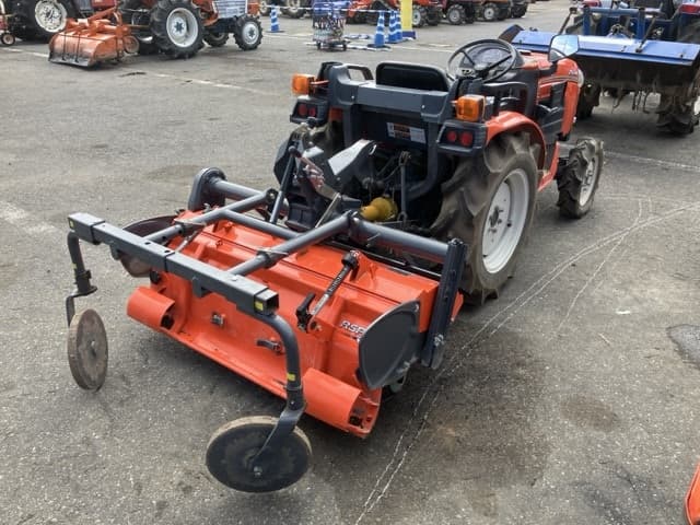 Tractor — Auction (lot 8462-2109)