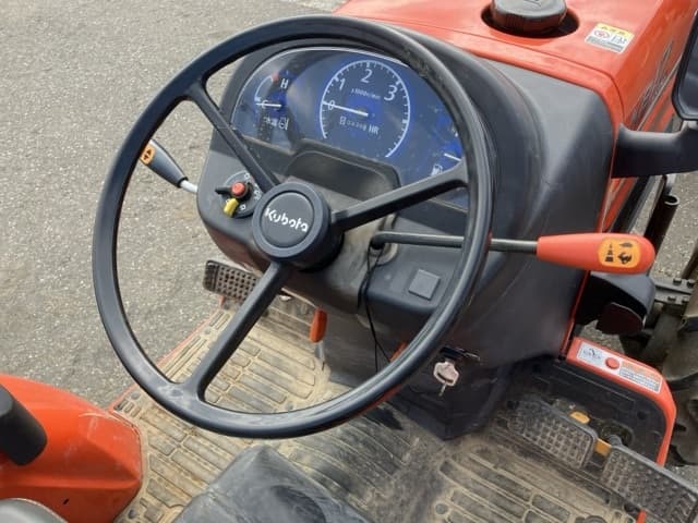 Tractor — Auction (lot 8462-2109)
