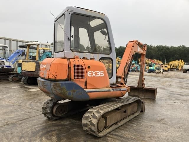MINI EXCAVATOR — Auction (lot 8462-211)