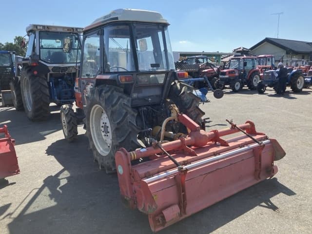 Tractor — Auction (lot 8462-2118)