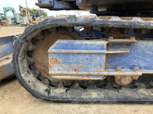 MINI EXCAVATOR — Auction (lot 8462-213)