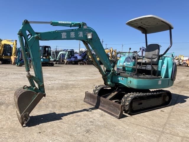 MINI EXCAVATOR — Auction (lot 8462-215)