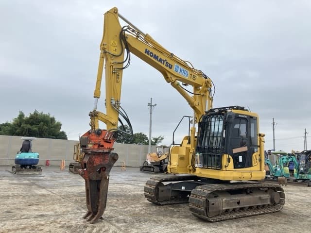EXCAVATOR — Auction (lot 8462-216)