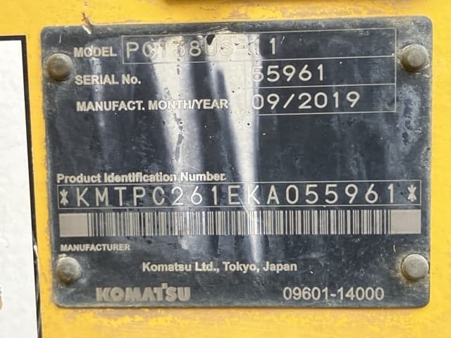 EXCAVATOR — Auction (lot 8462-216)