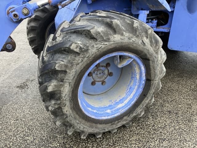 MINI WHEEL LOADER — Auction (lot 8462-218)