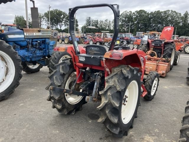 Tractor — Auction (lot 8462-2182)