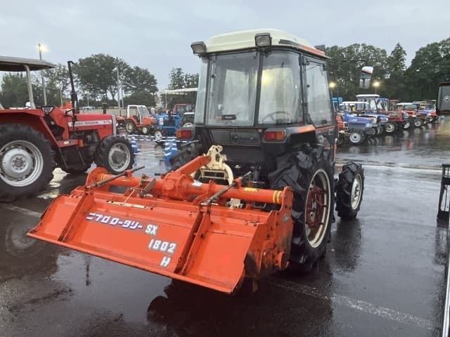 Tractor — Auction (lot 8462-2189)