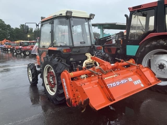 Tractor — Auction (lot 8462-2189)