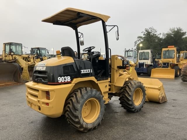 MINI WHEEL LOADER — Auction (lot 8462-219)