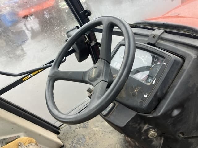 Tractor — Auction (lot 8462-2191)