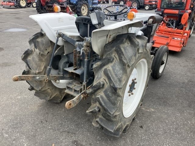 Tractor — Auction (lot 8462-2192)
