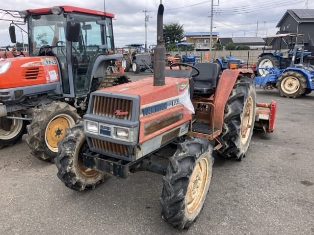 Tractor — Auction (lot 8462-2204)