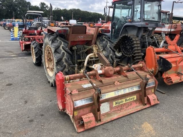 Tractor — Auction (lot 8462-2204)