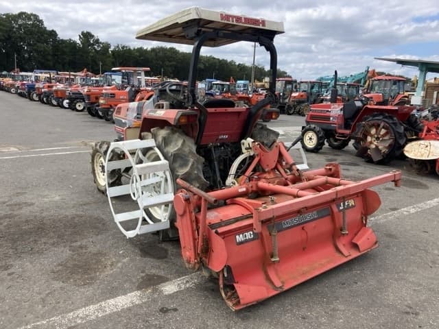 Tractor — Auction (lot 8462-2209)