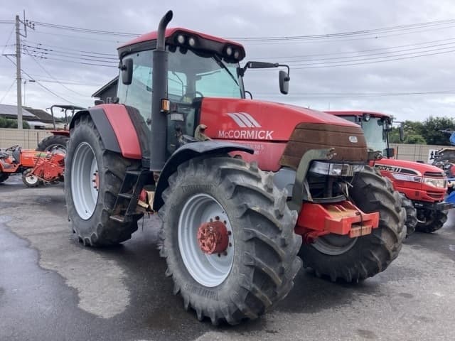 Tractor — Auction (lot 8462-2216)
