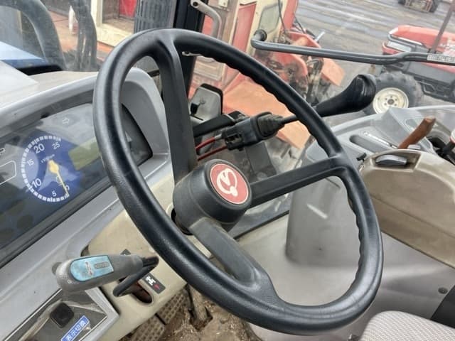 Tractor — Auction (lot 8462-2224)