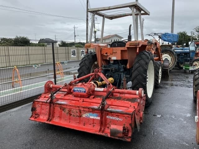 Tractor — Auction (lot 8462-2226)
