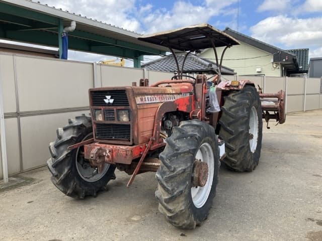 Tractor — Auction (lot 8462-2228)