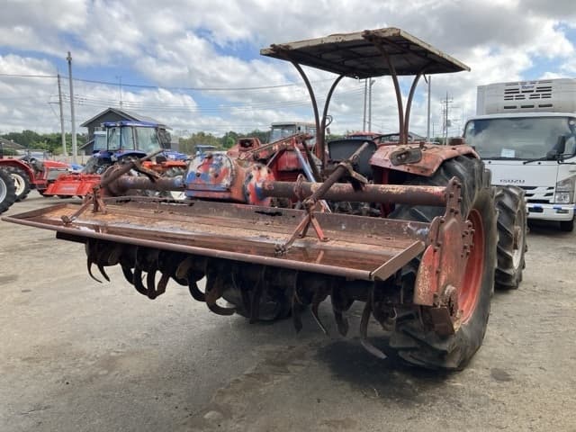 Tractor — Auction (lot 8462-2228)