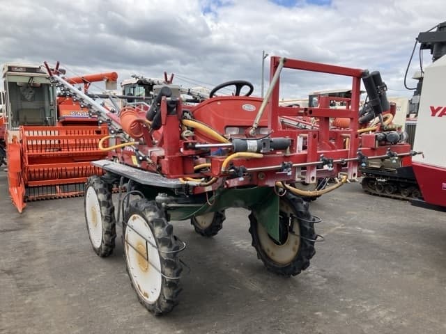 HIGH CLEARANCE BOOM SPRAYER — Auction (lot 8462-2234)