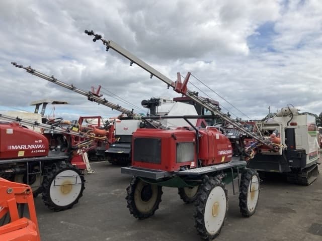 HIGH CLEARANCE BOOM SPRAYER — Auction (lot 8462-2234)