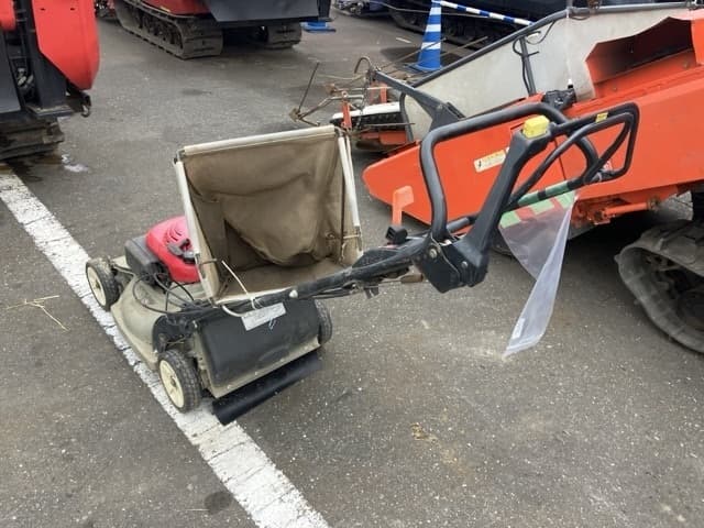 MOWING MACHINE — Auction (lot 8462-2258)