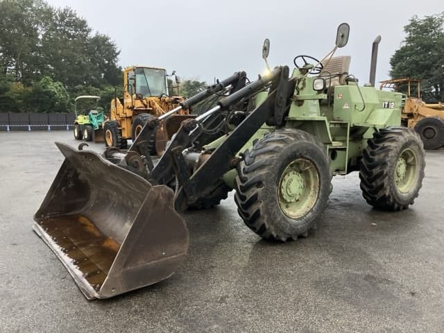 WHEEL LOADER — Auction (lot 8462-226)