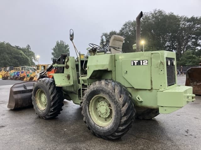 WHEEL LOADER — Auction (lot 8462-226)