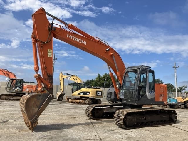 EXCAVATOR — Auction (lot 8462-227)
