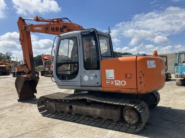 EXCAVATOR — Auction (lot 8462-229)
