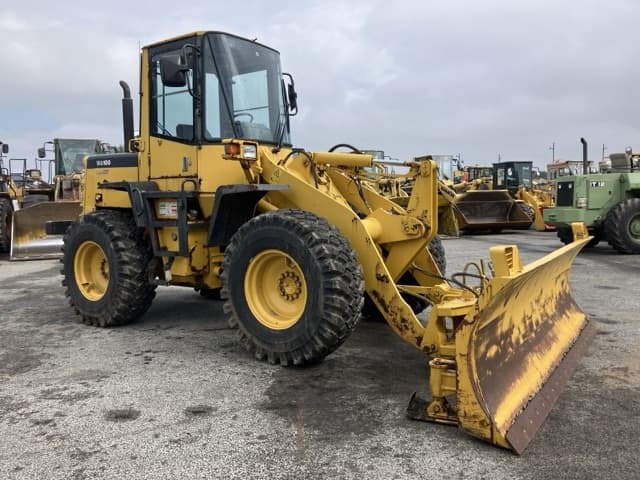 WHEEL LOADER — Auction (lot 8462-236)