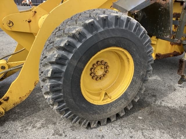 WHEEL LOADER — Auction (lot 8462-236)