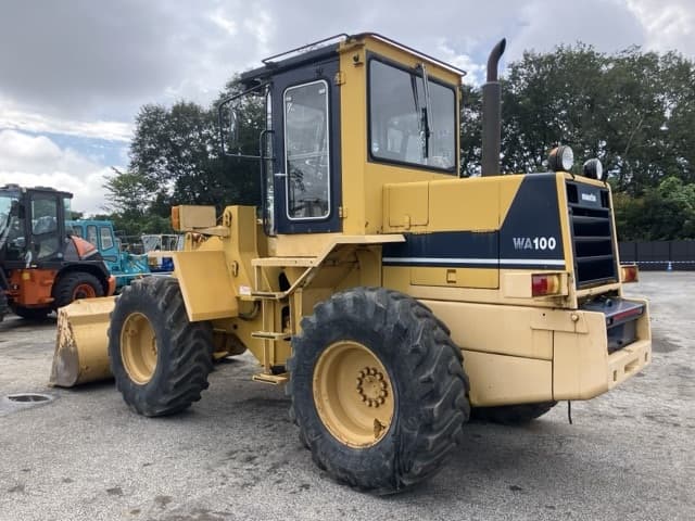 WHEEL LOADER — Auction (lot 8462-238)