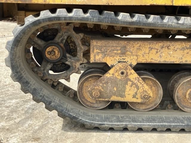 CRAWLER DUMP — Auction (lot 8462-240)