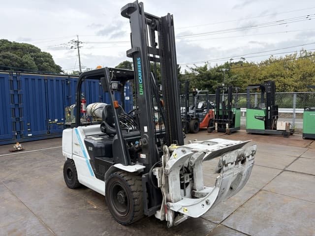 Forklift — Auction (lot 8462-24002)
