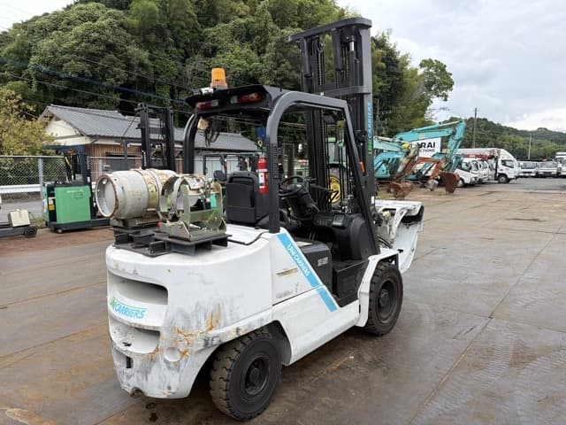 Forklift — Auction (lot 8462-24002)