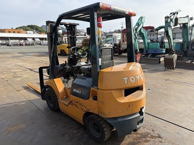 Forklift — Auction (lot 8462-24004)
