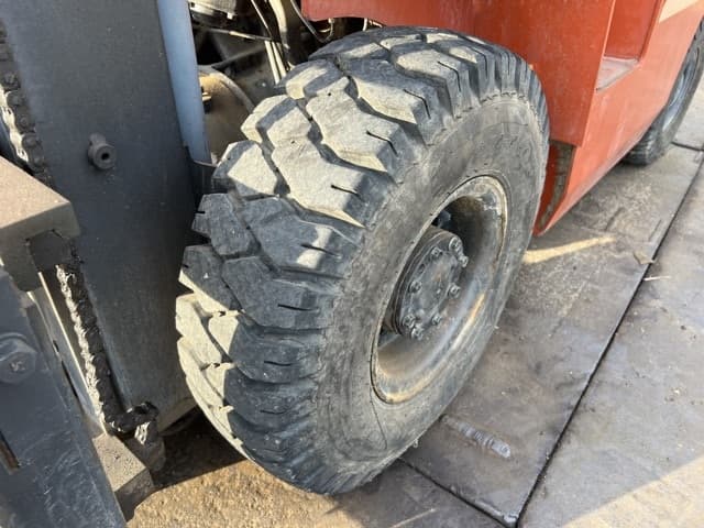 Forklift — Auction (lot 8462-24006)
