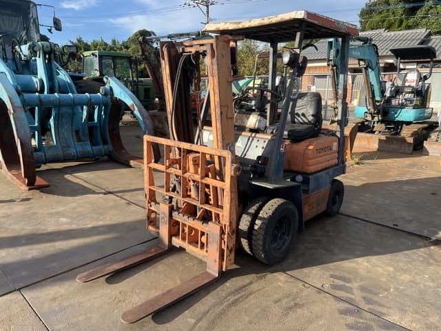 Forklift — Auction (lot 8462-24007)