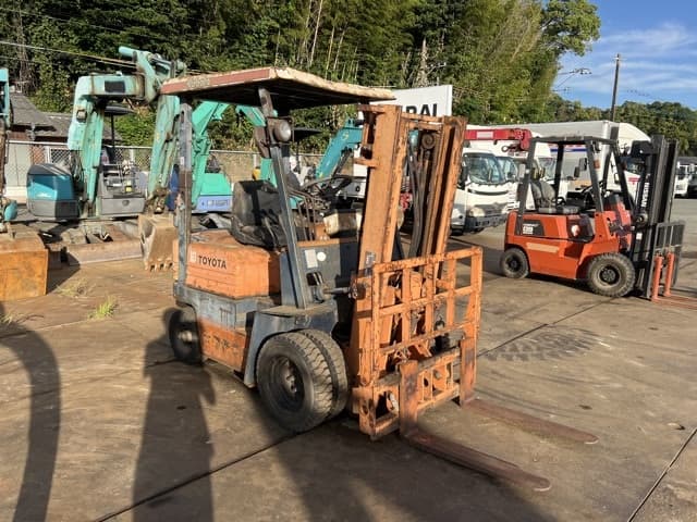 Forklift — Auction (lot 8462-24007)