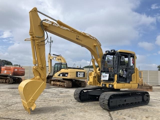 EXCAVATOR — Auction (lot 8462-245)
