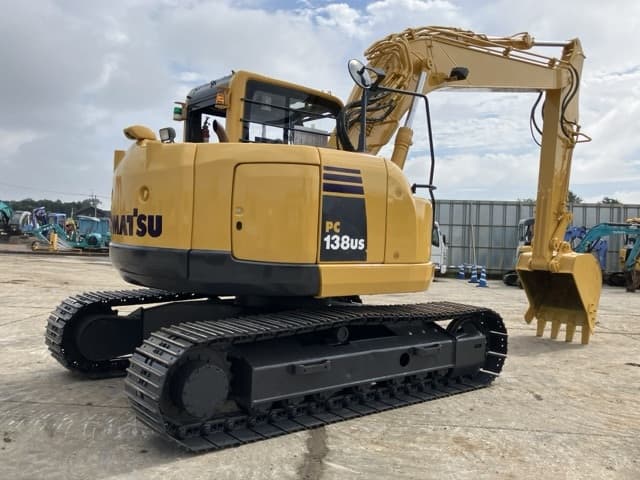 EXCAVATOR — Auction (lot 8462-245)